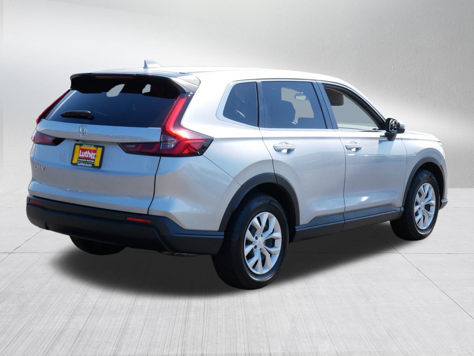 Used 2025 Honda CR-V LX image 7