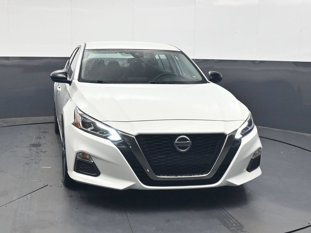 Used 2022 Nissan Altima 2.5 SR FWD image 9