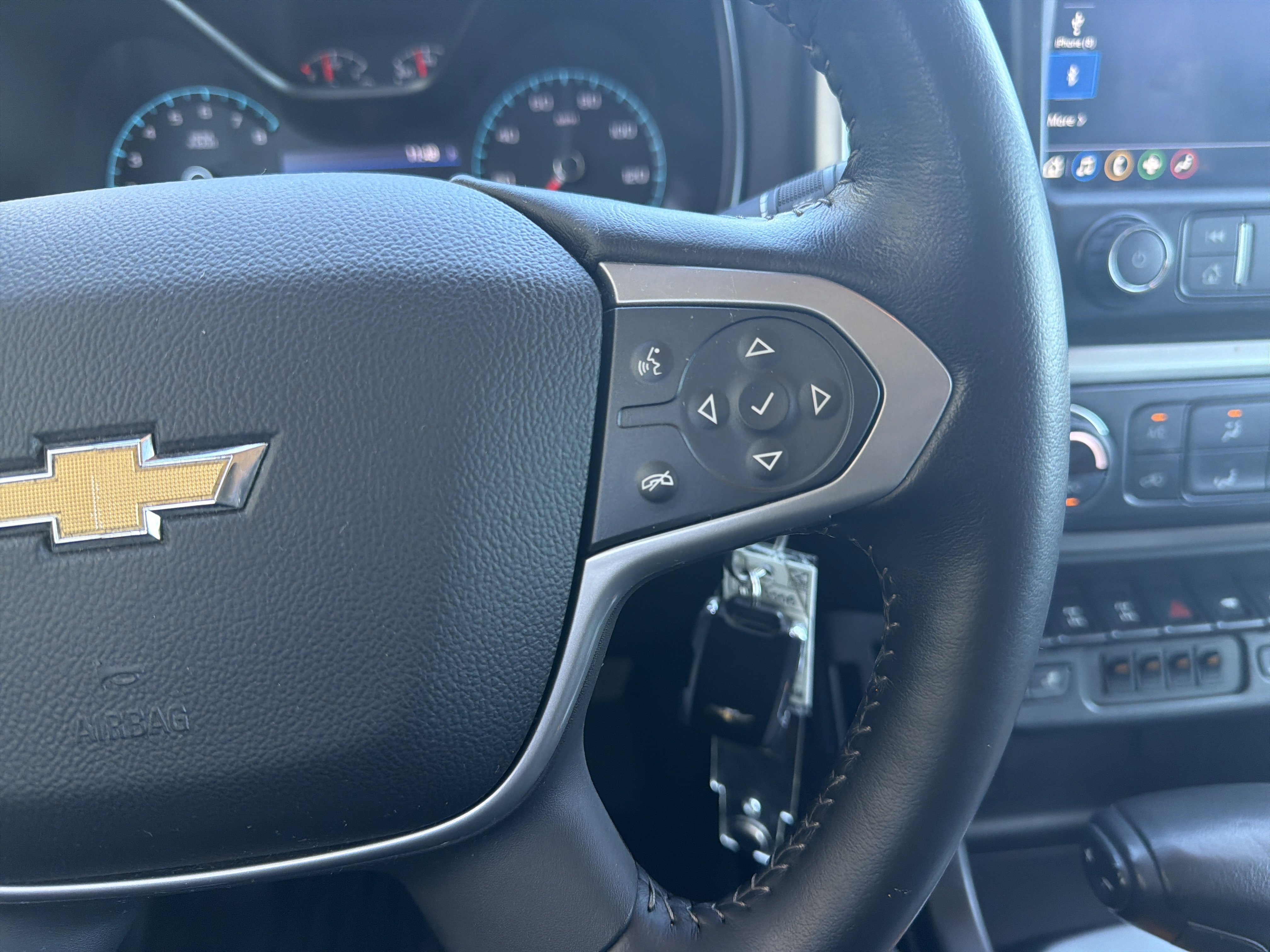 Used 2019 Chevrolet Colorado ZR2 w/ ZR2 Dusk Special Edition image 20