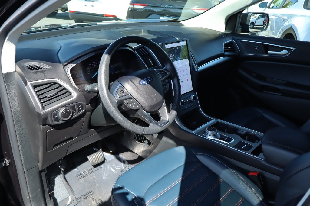Used 2023 Ford Edge SEL w/ Sport Appearance Package AWD/4WD image 17