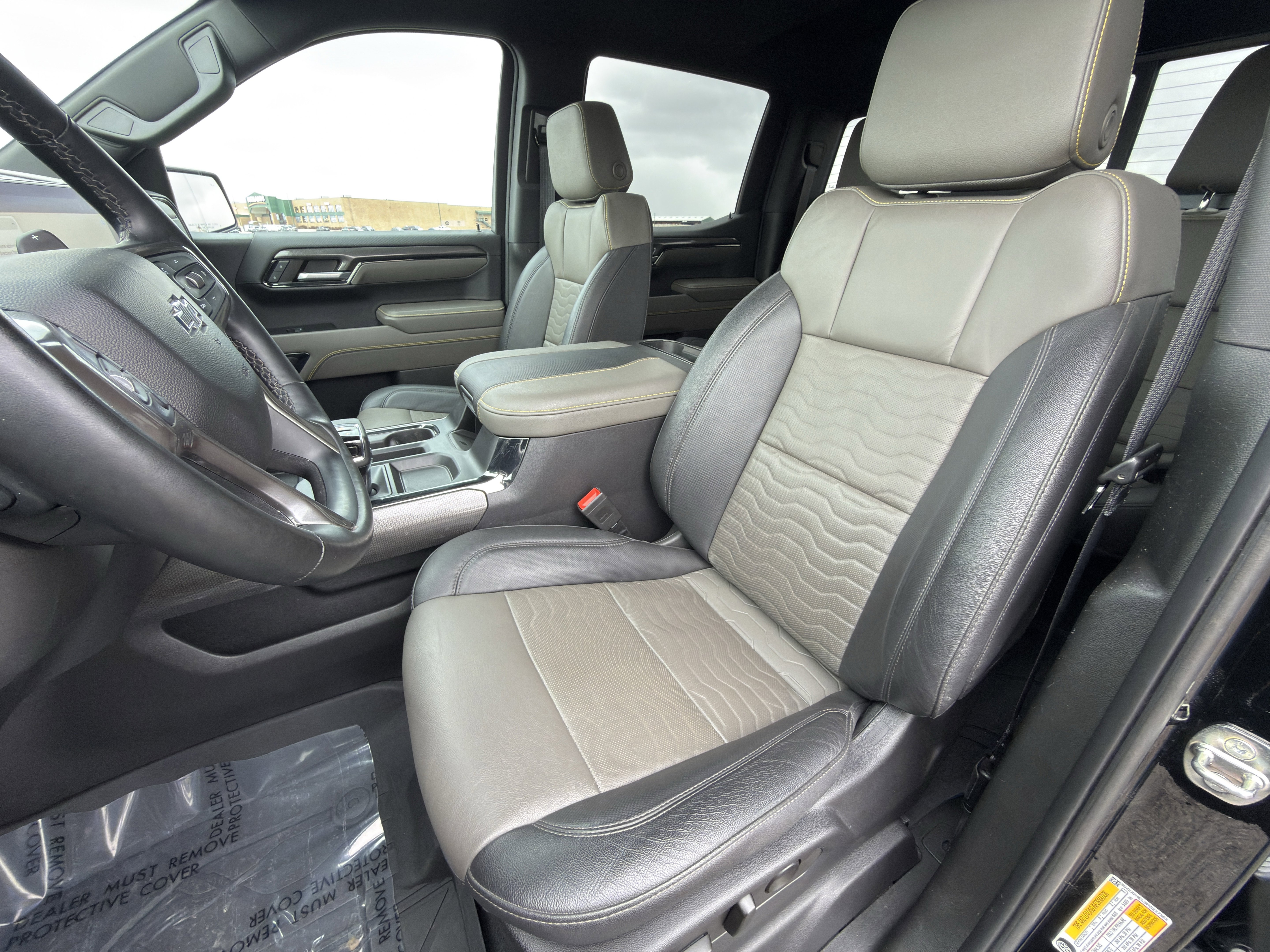 Used 2023 Chevrolet Silverado 1500 ZR2 w/ Technology Package image 12