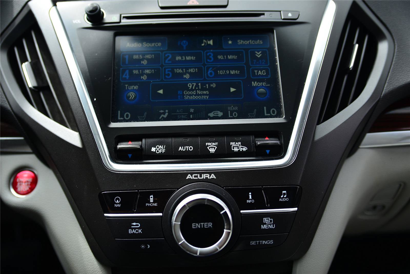 Used 2016 Acura MDX w/ Technology Package AWD/4WD image 30