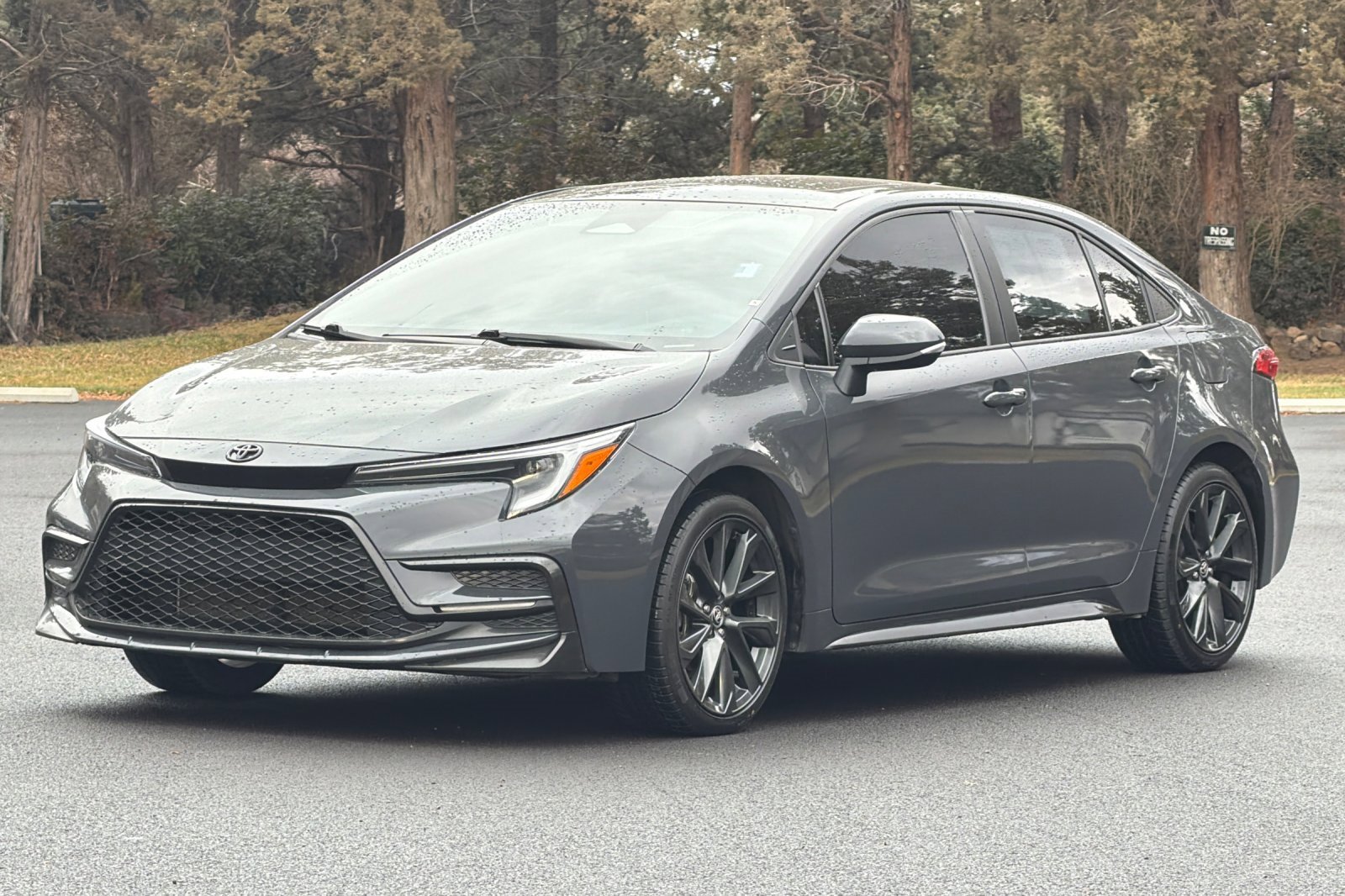 Used 2024 Toyota Corolla XSE image 9