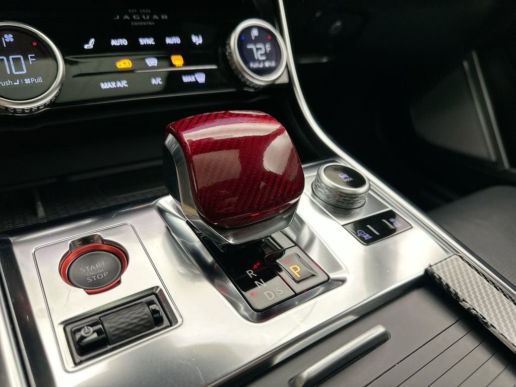 Used 2021 Jaguar XF R-Dynamic SE image 12