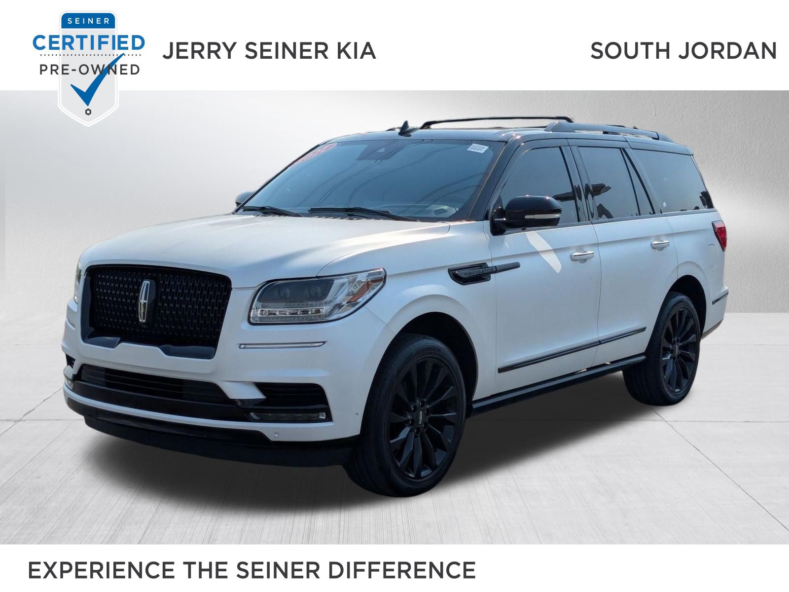Used 2021 Lincoln Navigator Reserve AWD/4WD image 1