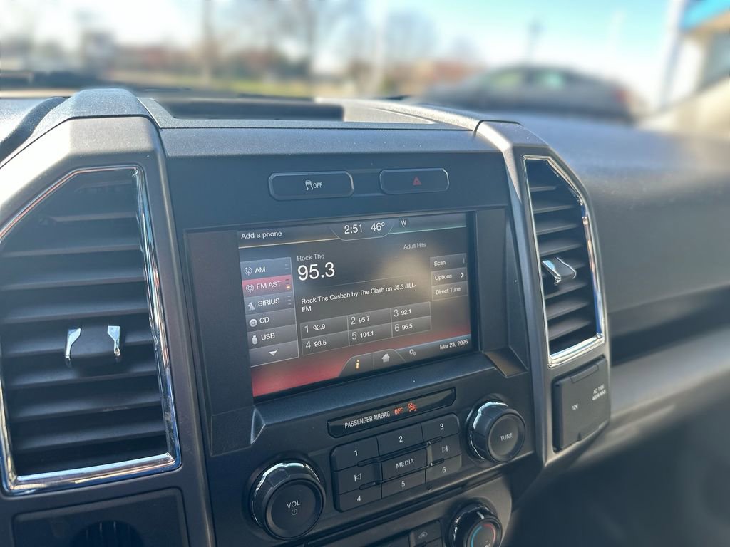 Used 2015 Ford F150 XLT w/ Equipment Group 302A Luxury image 12