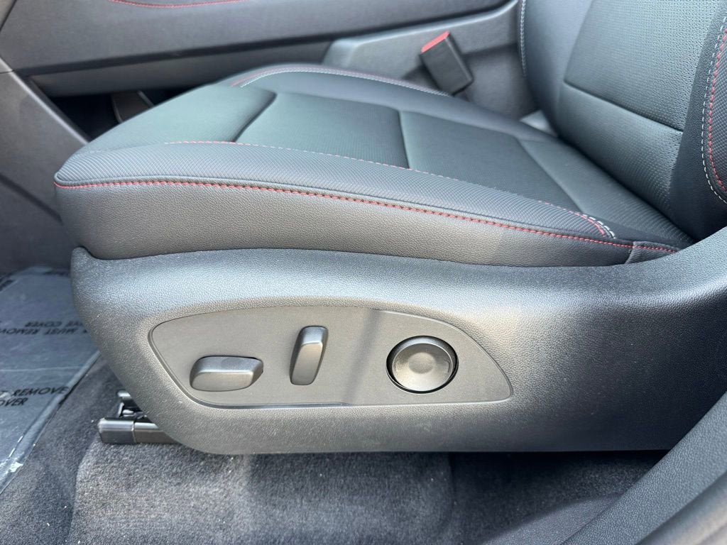 New 2026 Chevrolet Traverse Z71 AWD/4WD image 16