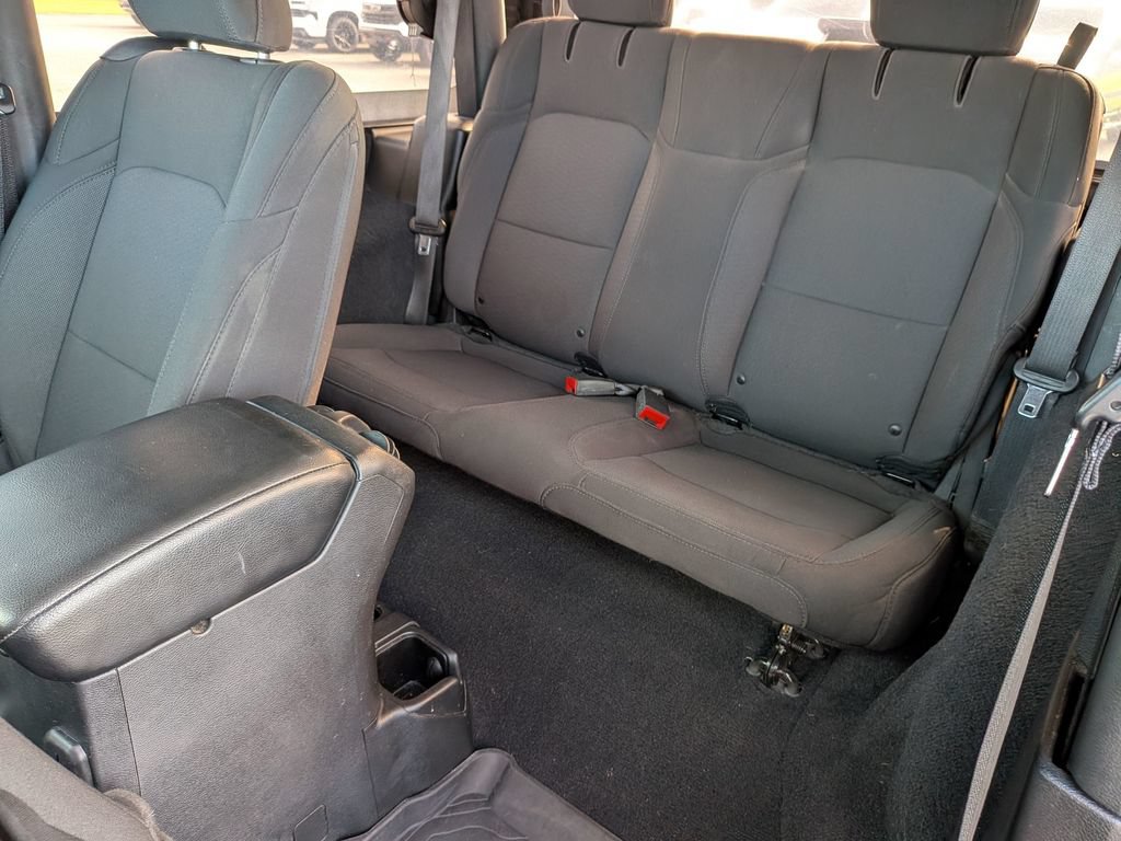 Used 2023 Jeep Wrangler Sport AWD/4WD image 33