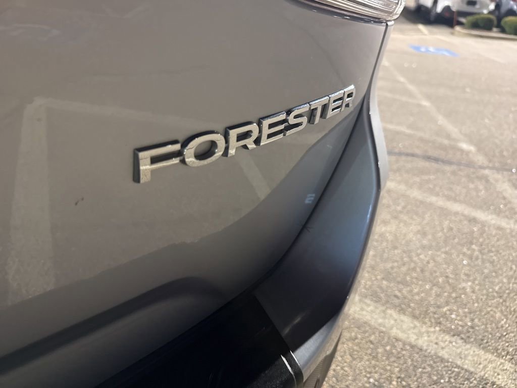 Used 2020 Subaru Forester Limited image 25