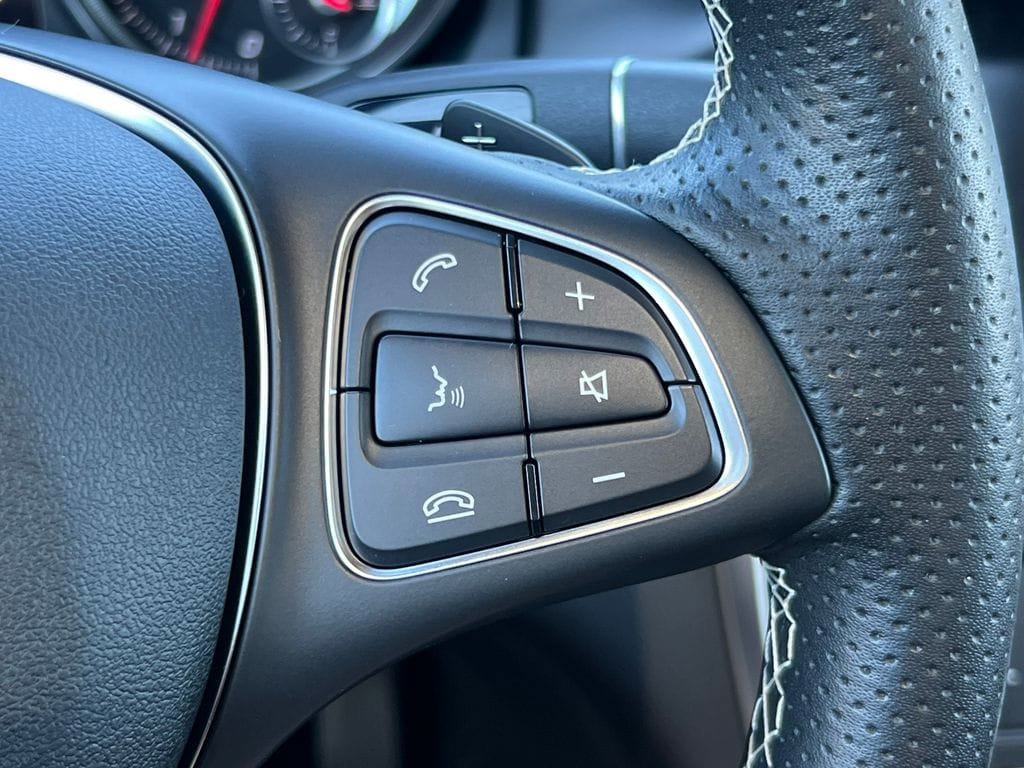 Used 2018 Mercedes-Benz CLA 250 4MATIC image 21