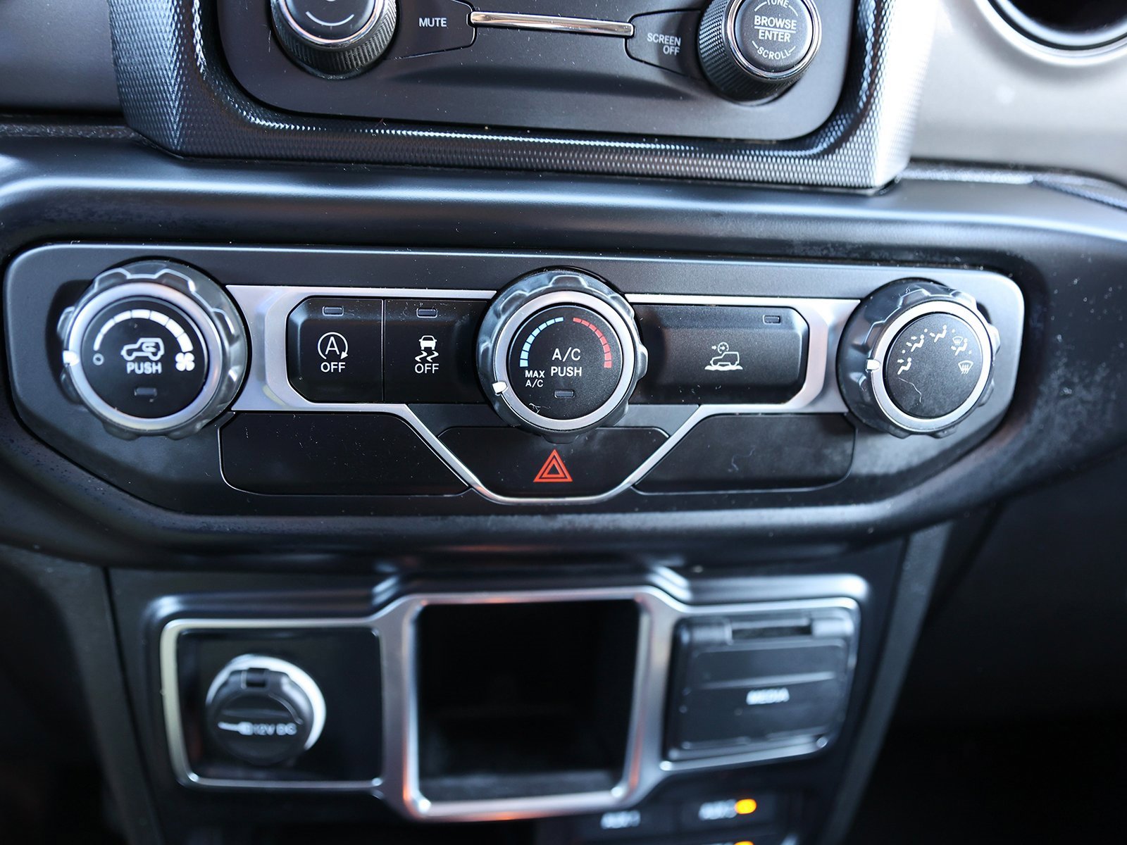 Used 2021 Jeep Wrangler Unlimited Sport image 27