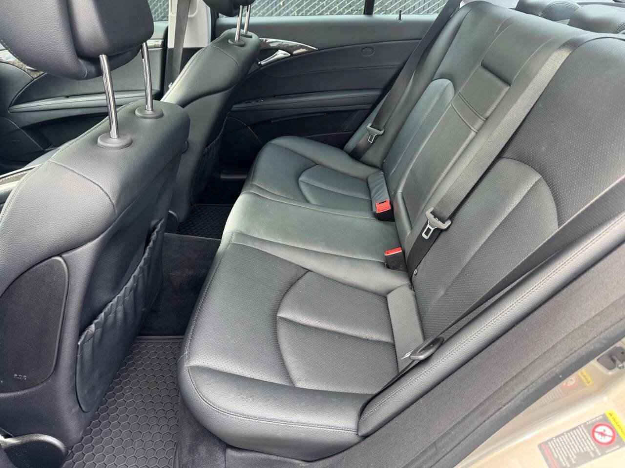 Used 2007 Mercedes-Benz E 350 Sedan image 11