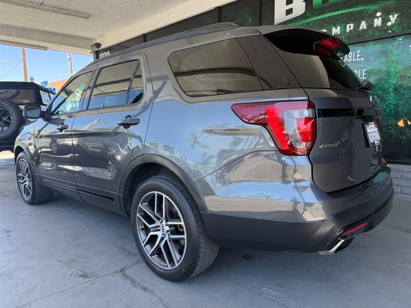 Used 2016 Ford Explorer Sport w/ Equipment Group 401A AWD/4WD image 4