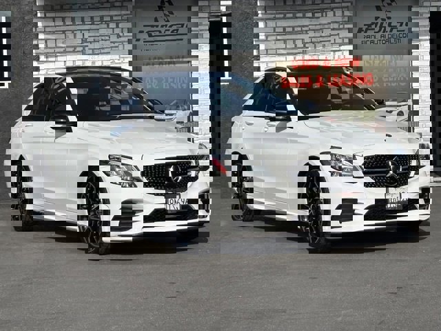 Used 2020 Mercedes-Benz C 300 Sedan image 9