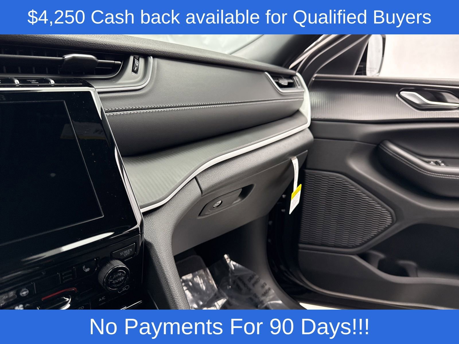 New 2025 Jeep Grand Cherokee Altitude image 18