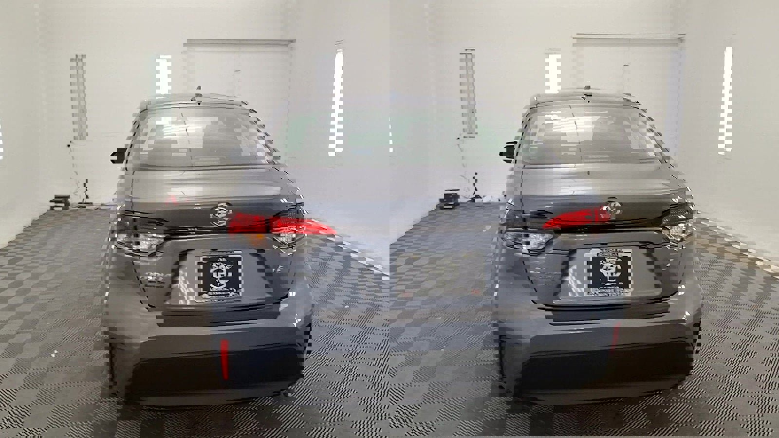 Certified 2024 Toyota Corolla LE image 3