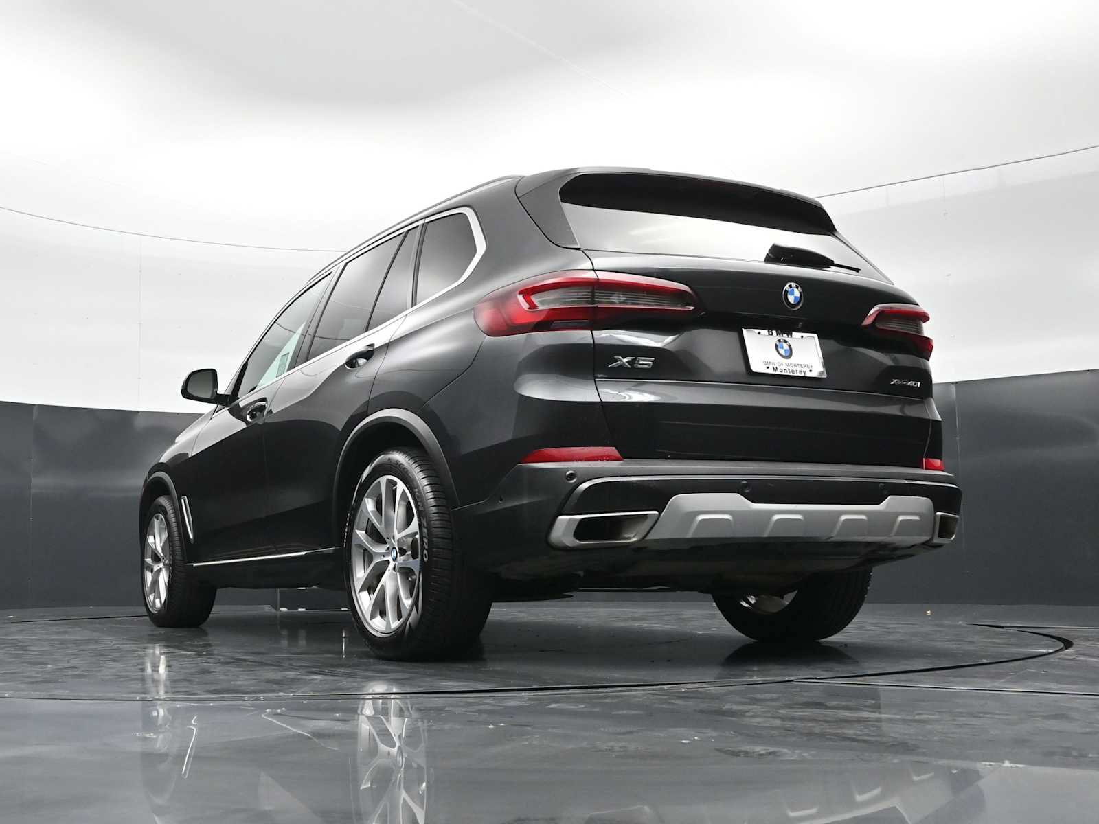 Used 2023 BMW X5 xDrive40i AWD/4WD image 31