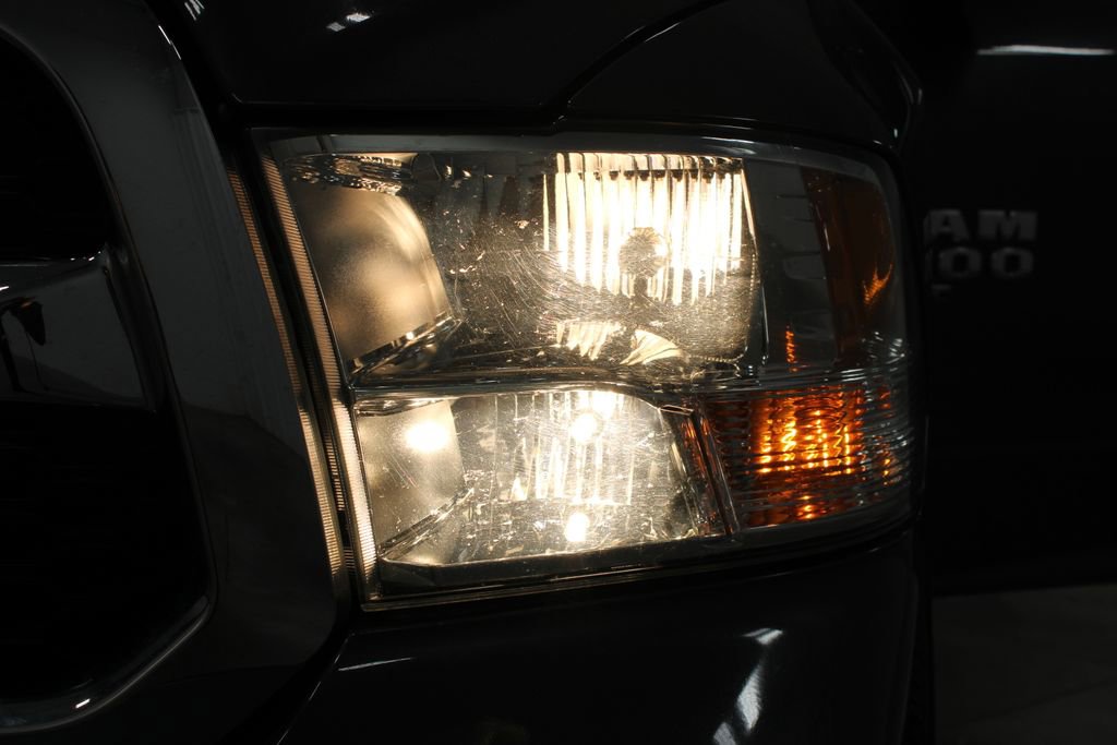 Used 2019 RAM 1500 Tradesman w/ Tradesman SXT Package image 17