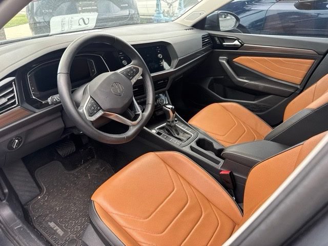 Used 2024 Volkswagen Jetta SEL FWD image 6