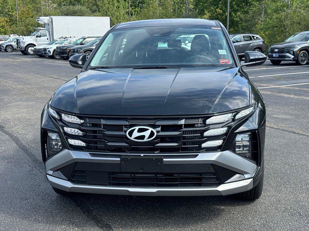 New 2026 Hyundai Tucson Blue SE AWD/4WD image 2