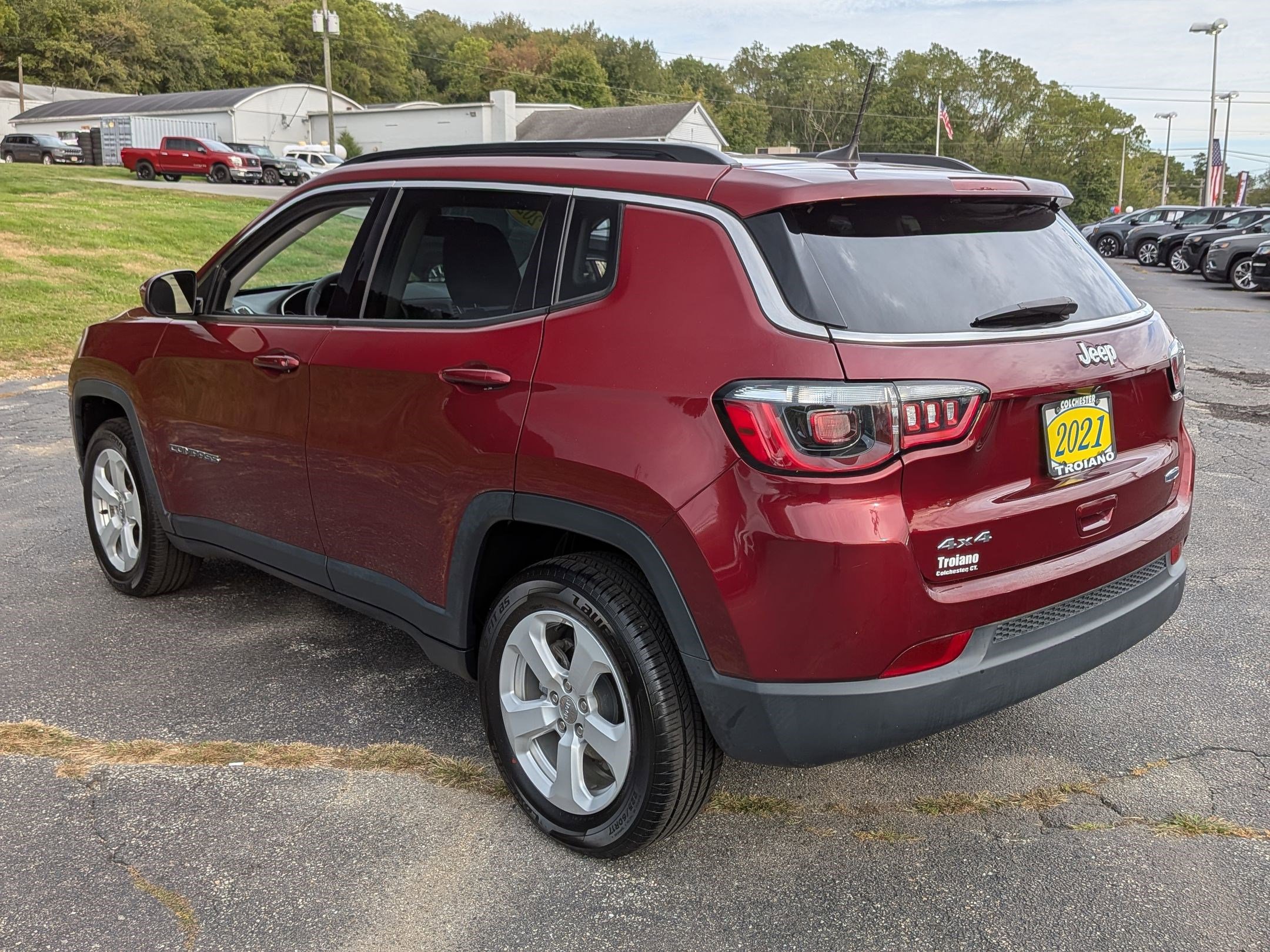 Certified 2021 Jeep Compass Latitude image 6