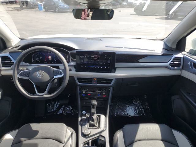 New 2025 Volkswagen Taos SEL image 27