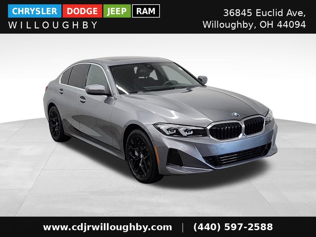 Used 2025 BMW 330i xDrive Sedan w/ Convenience Package AWD/4WD image 3