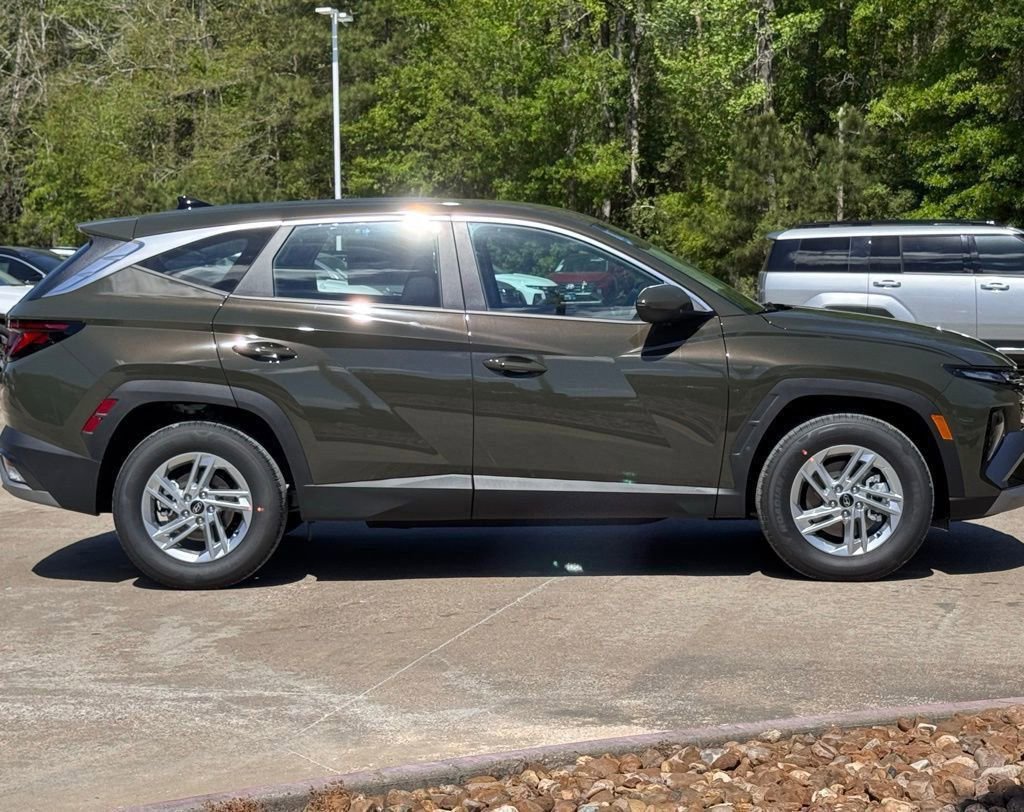 New 2026 Hyundai Tucson SE image 8