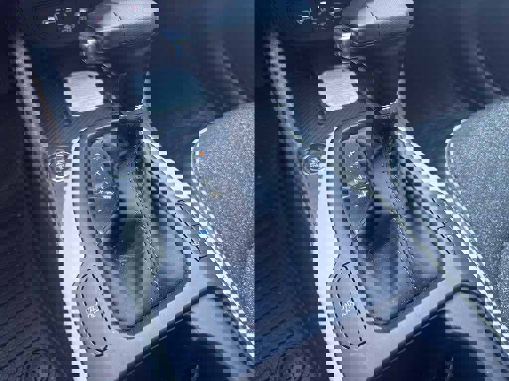 Used 2025 Kia K4 GT-Line w/ GT-Line Sunroof Package image 24