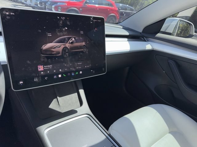 Used 2023 Tesla Model 3 Standard Range RWD image 10