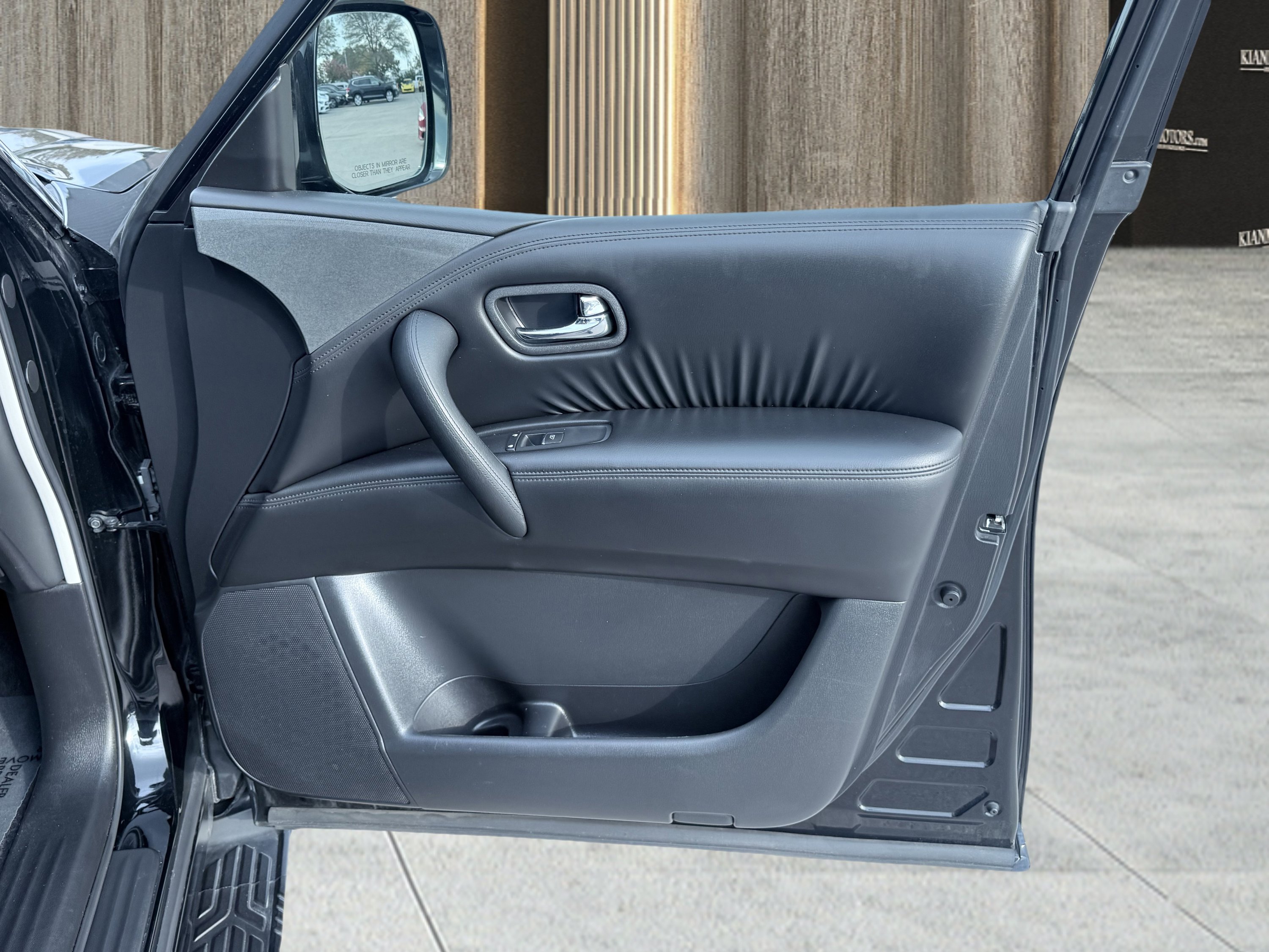 Used 2021 Nissan Armada SV w/ SV Appearance Package image 49