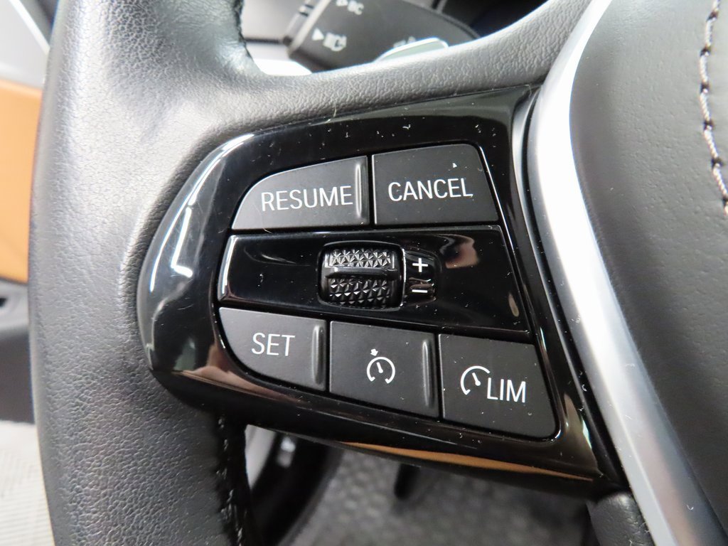 Used 2022 BMW 530i xDrive image 38