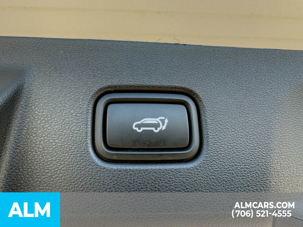 Used 2025 Hyundai Tucson SEL FWD image 15