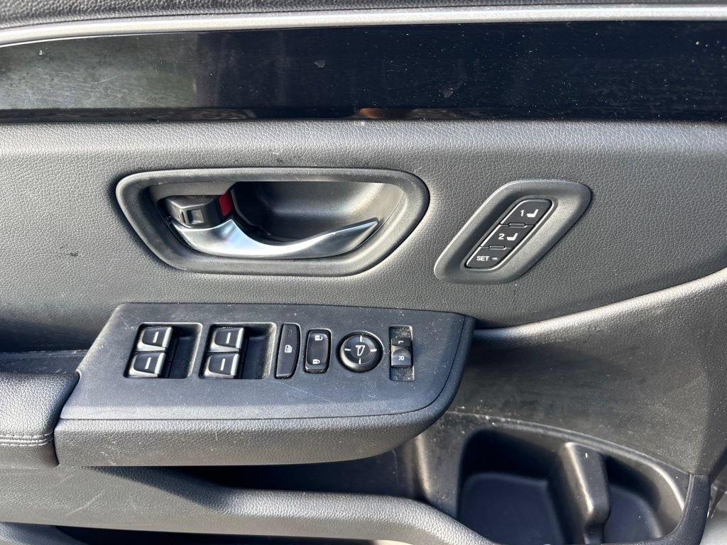 Used 2024 Honda Pilot EX-L image 17