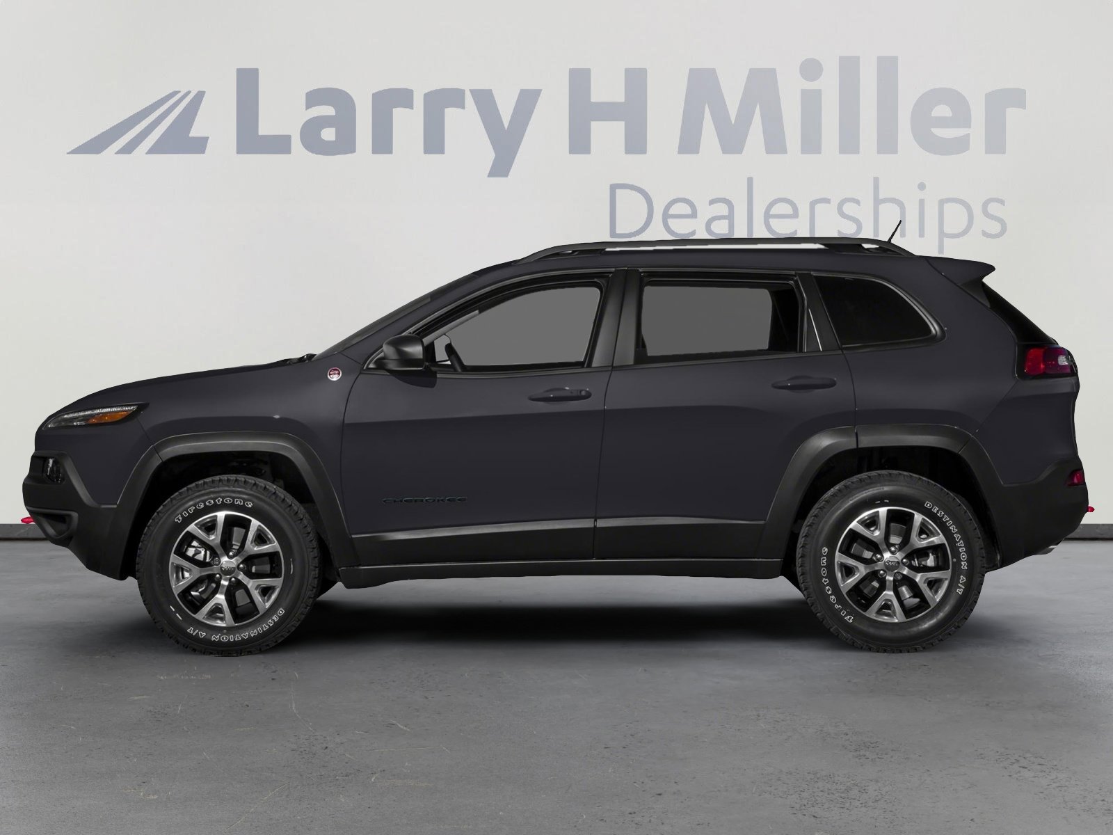 Used 2016 Jeep Cherokee Trailhawk w/ Cold Weather Group image 4