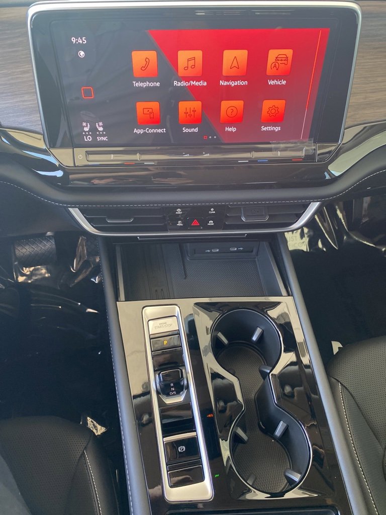 New 2025 Volkswagen Atlas SEL image 15