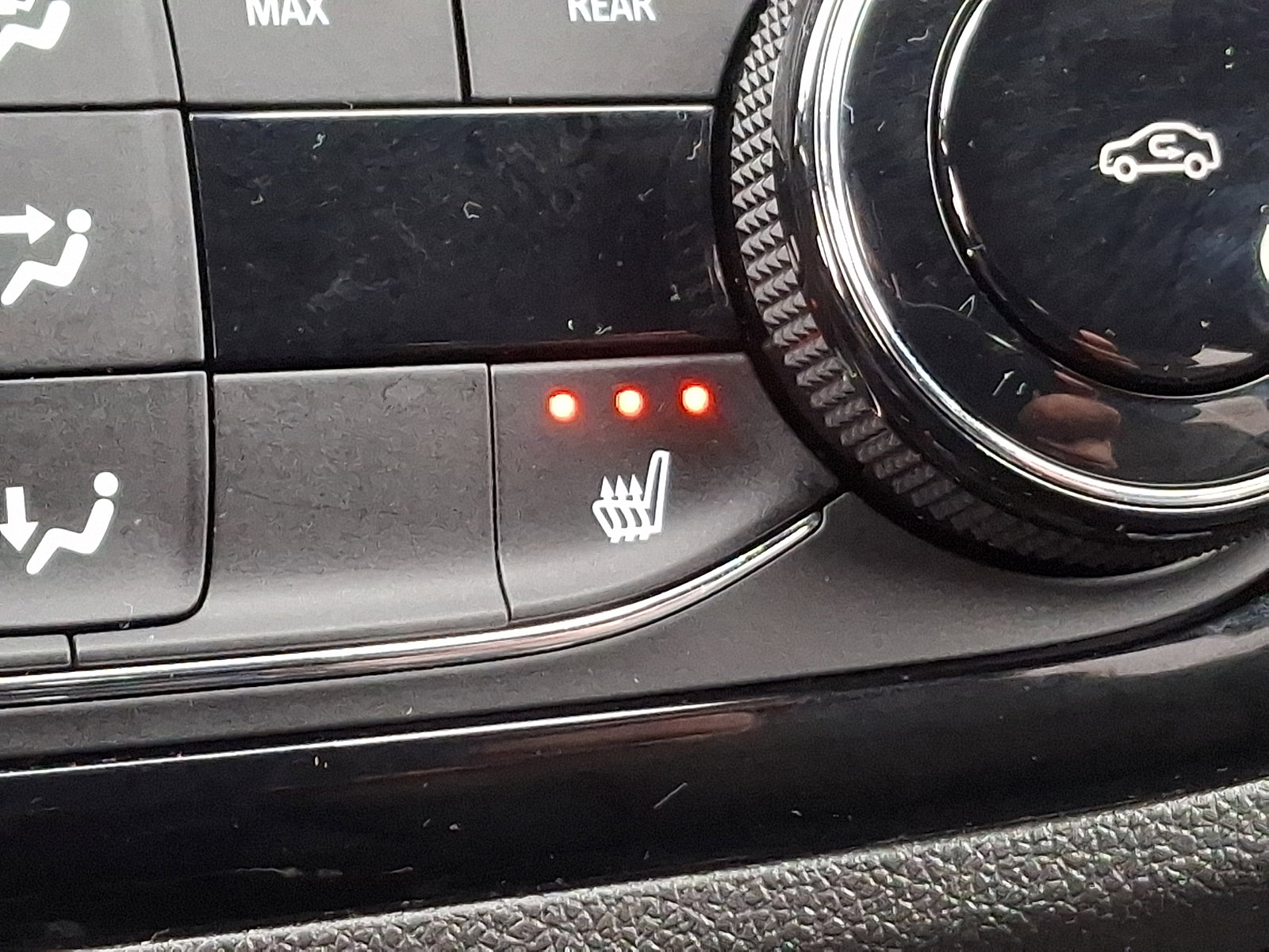 Certified 2024 Buick Envista Sport Touring w/ Convenience I Package image 24