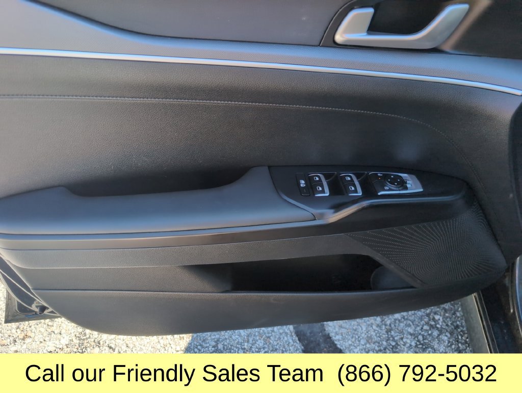 Used 2025 Kia K5 LXS FWD image 11