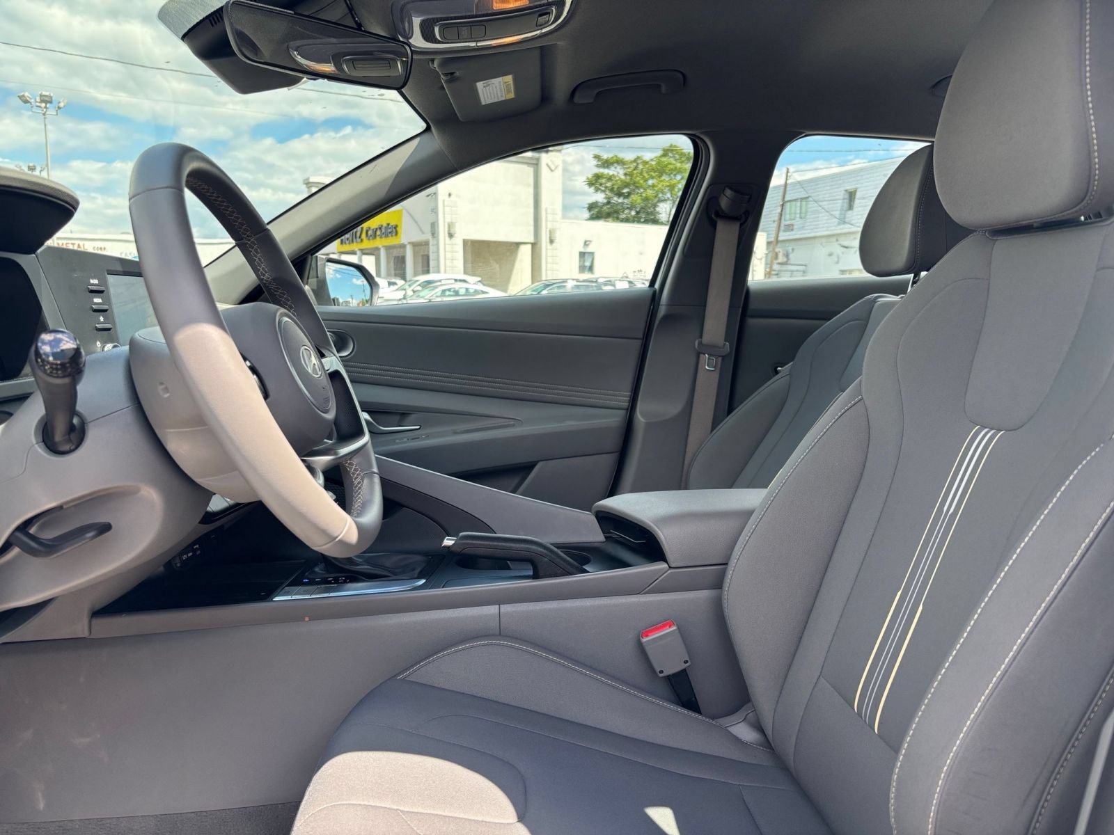 Used 2026 Hyundai Elantra Sport FWD image 22
