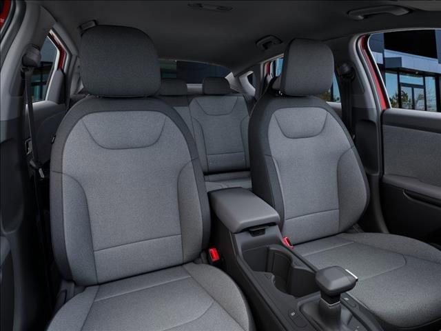 New 2025 Kia K4 LXS image 15