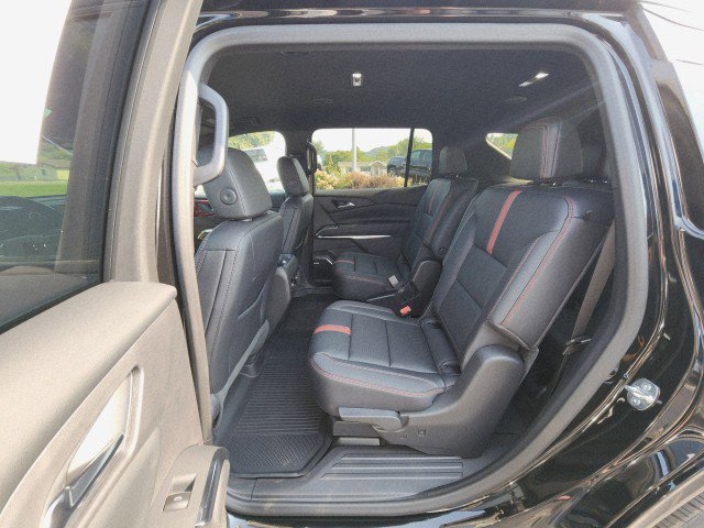 New 2026 Chevrolet Traverse RS image 21