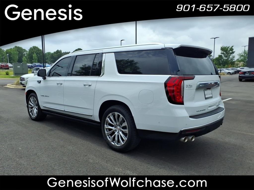 Used 2023 GMC Yukon XL Denali w/ Denali Reserve Package AWD/4WD image 3