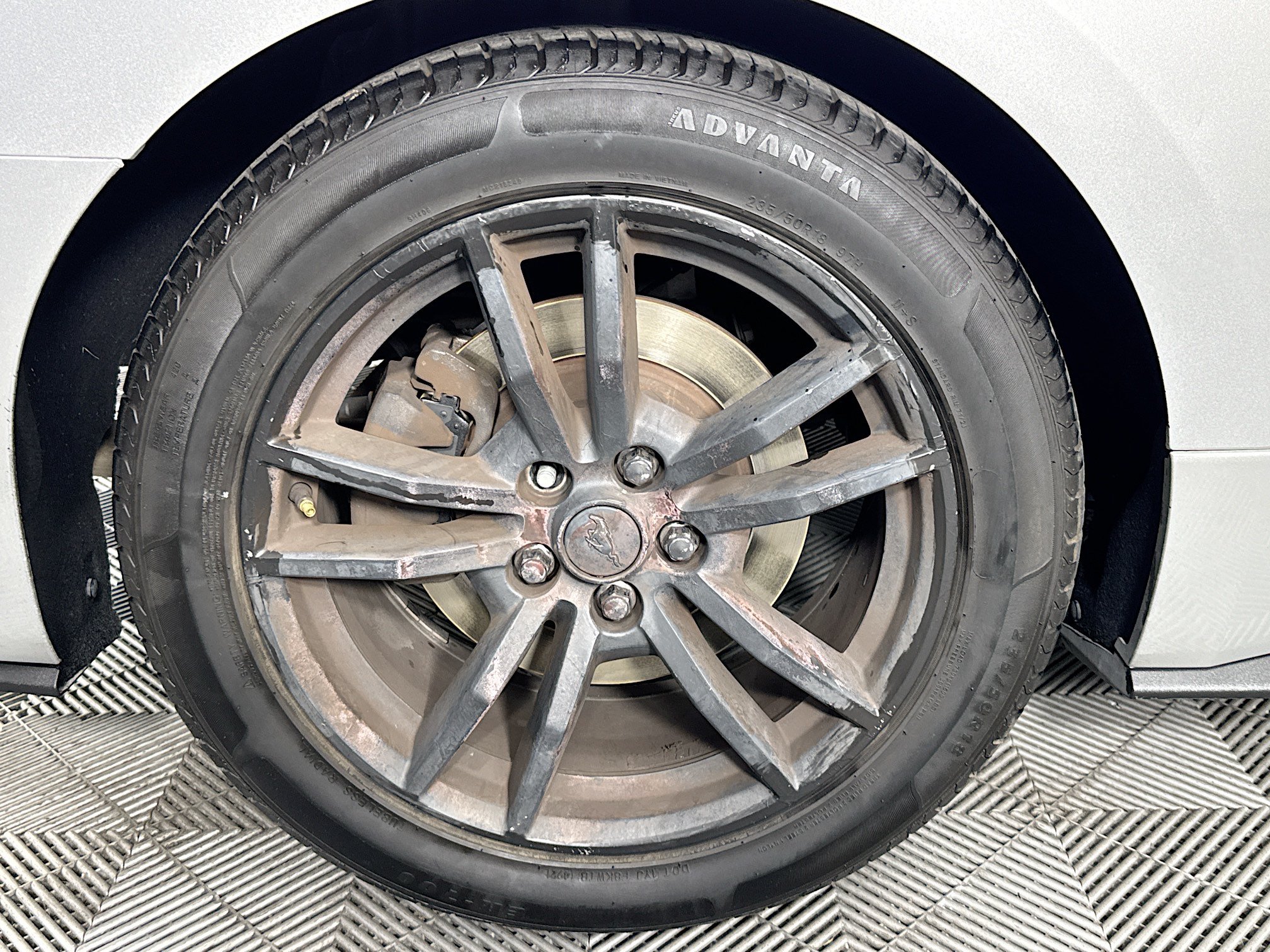 Used 2017 Ford Mustang Premium RWD image 27