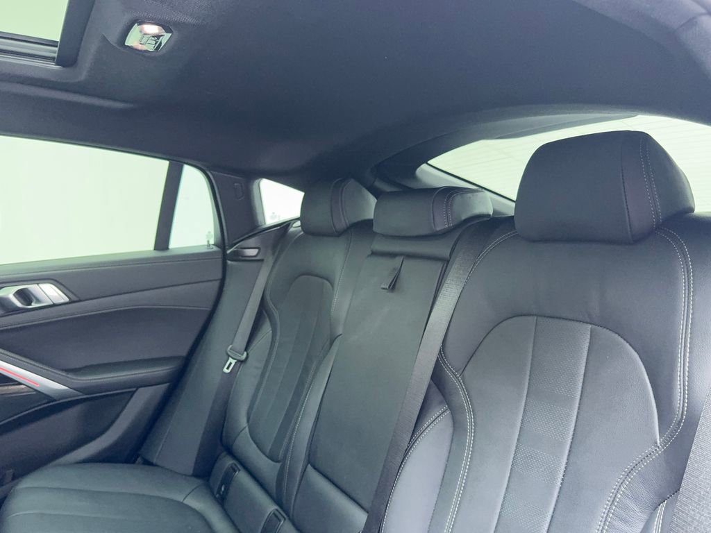 Used 2022 BMW X6 xDrive40i w/ M Sport Package image 40