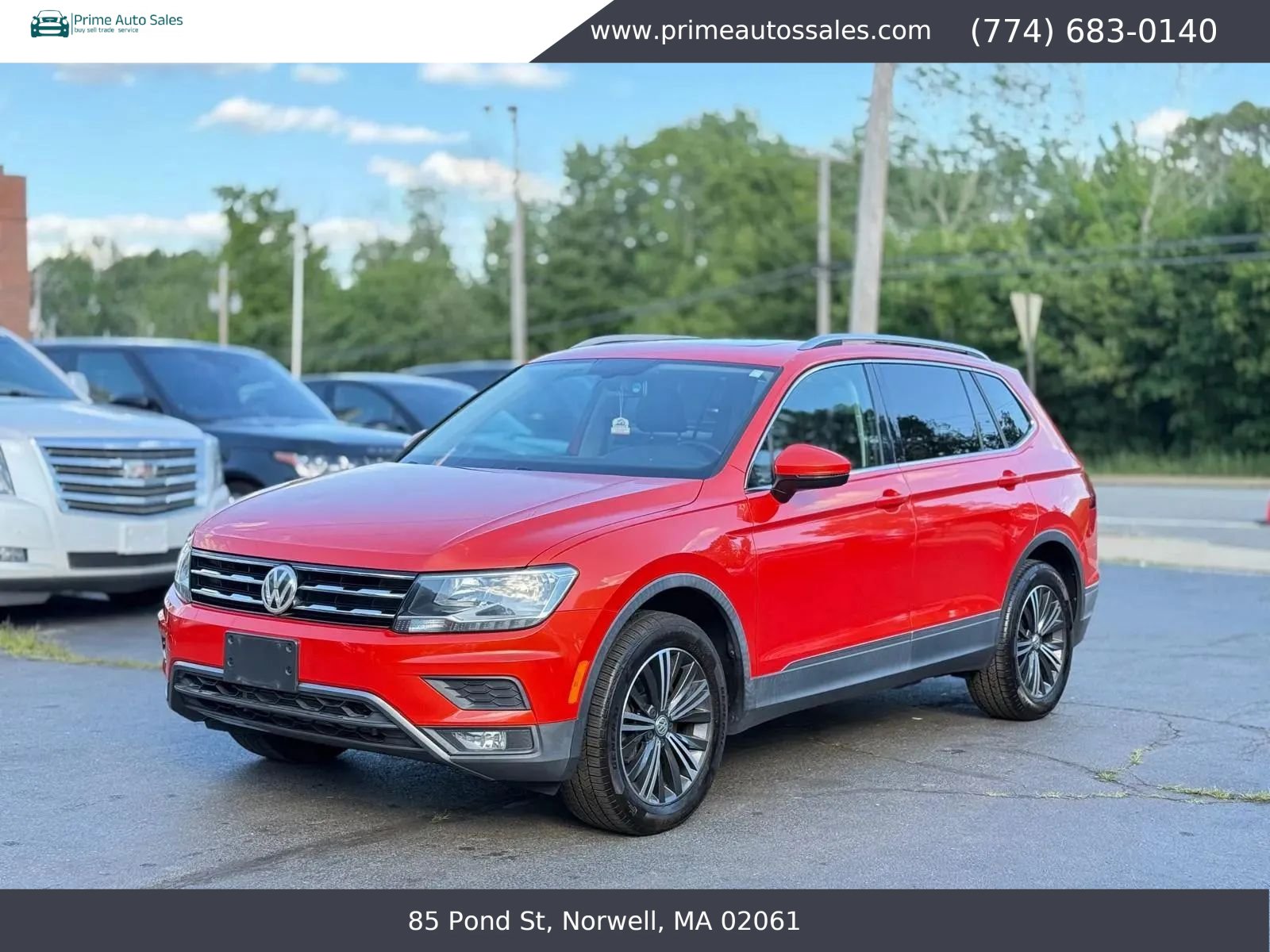 Used 2018 Volkswagen Tiguan SEL AWD/4WD image 3