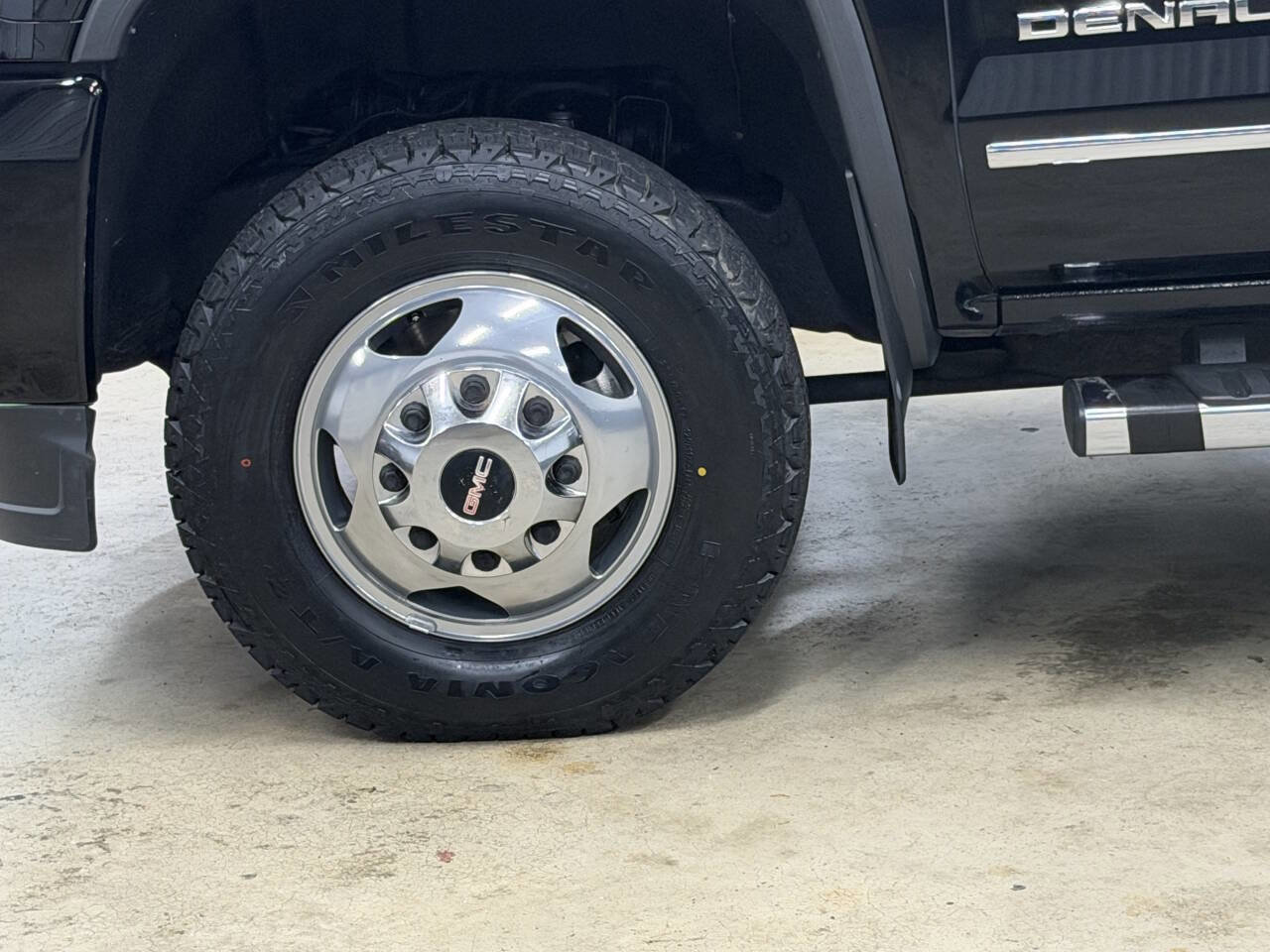 Used 2019 GMC Sierra 3500 Denali w/ Duramax Plus Package image 49