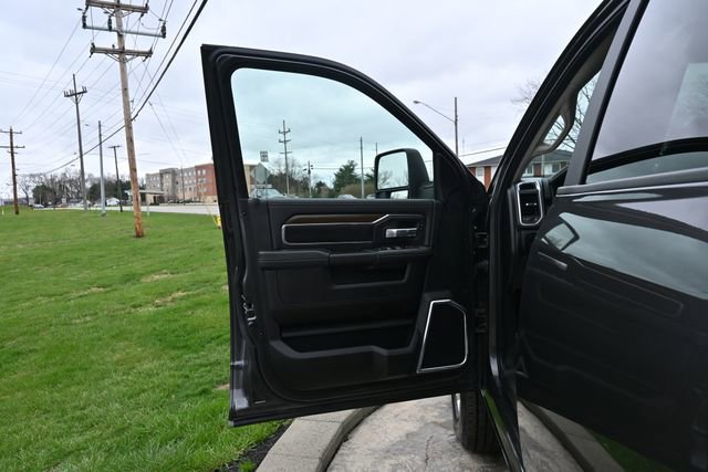 Used 2024 RAM 2500 Laramie image 25