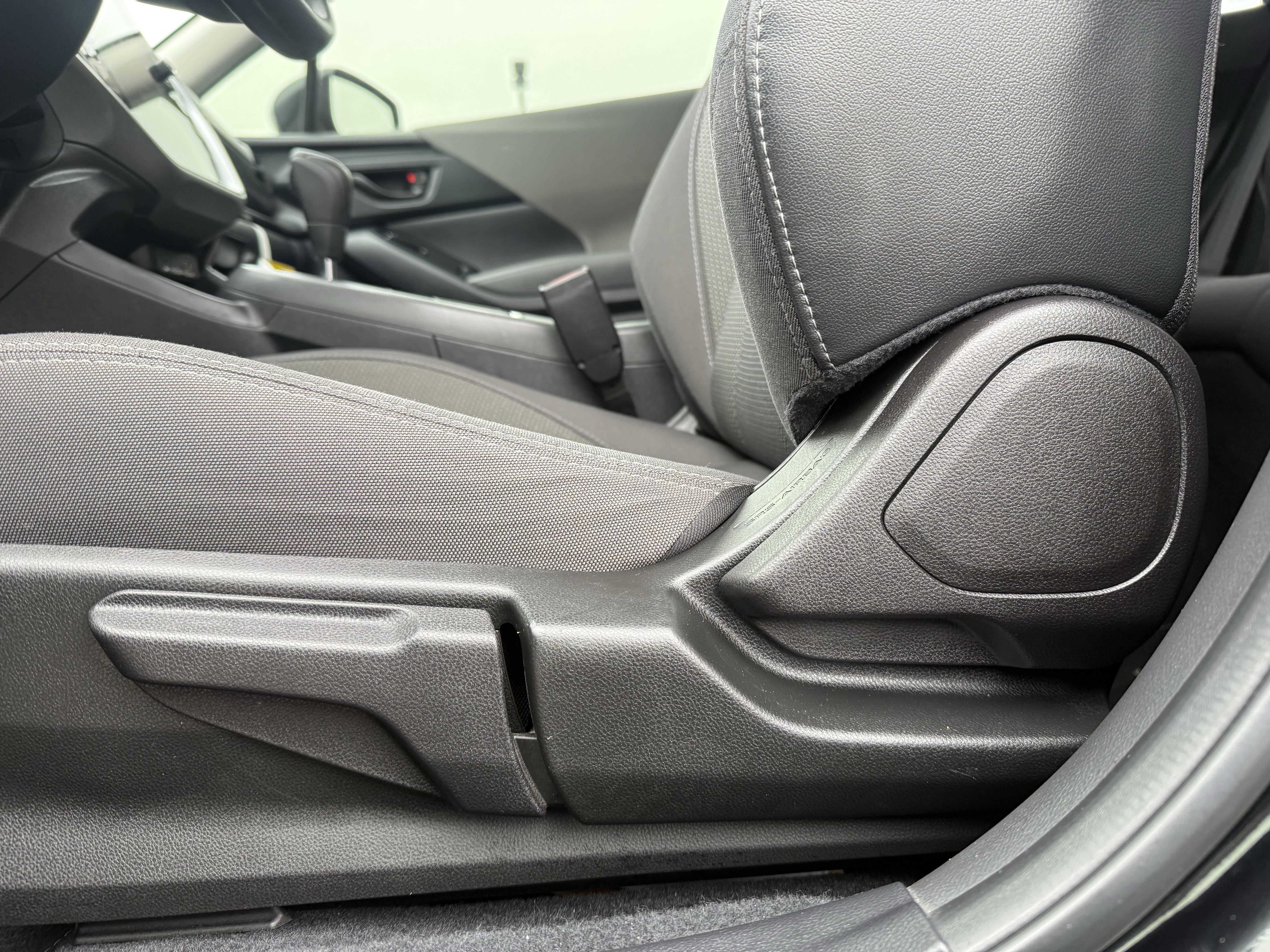 Used 2024 Subaru Crosstrek 2.0i Premium w/ Crosstrek Mirror Package image 19