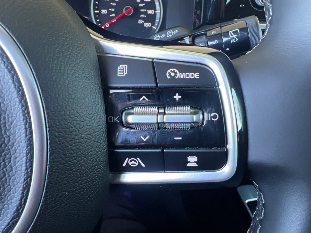 Certified 2022 Kia Sorento SX AWD/4WD image 56