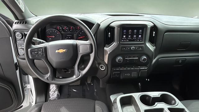 Used 2024 Chevrolet Silverado 2500 Custom w/ Custom Value Package AWD/4WD image 12